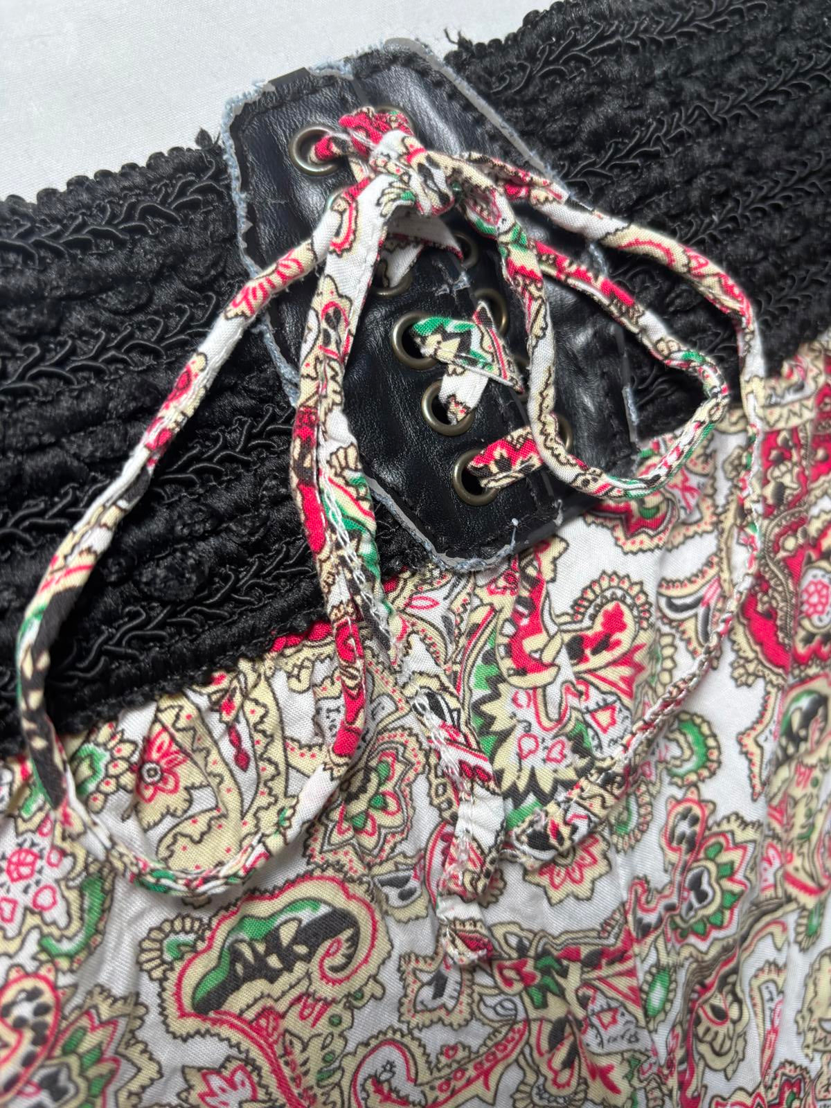 Women's Casual Wide-Leg Pants with Paisley Print and Stretch Waistband - Come Sell Nearly Anything