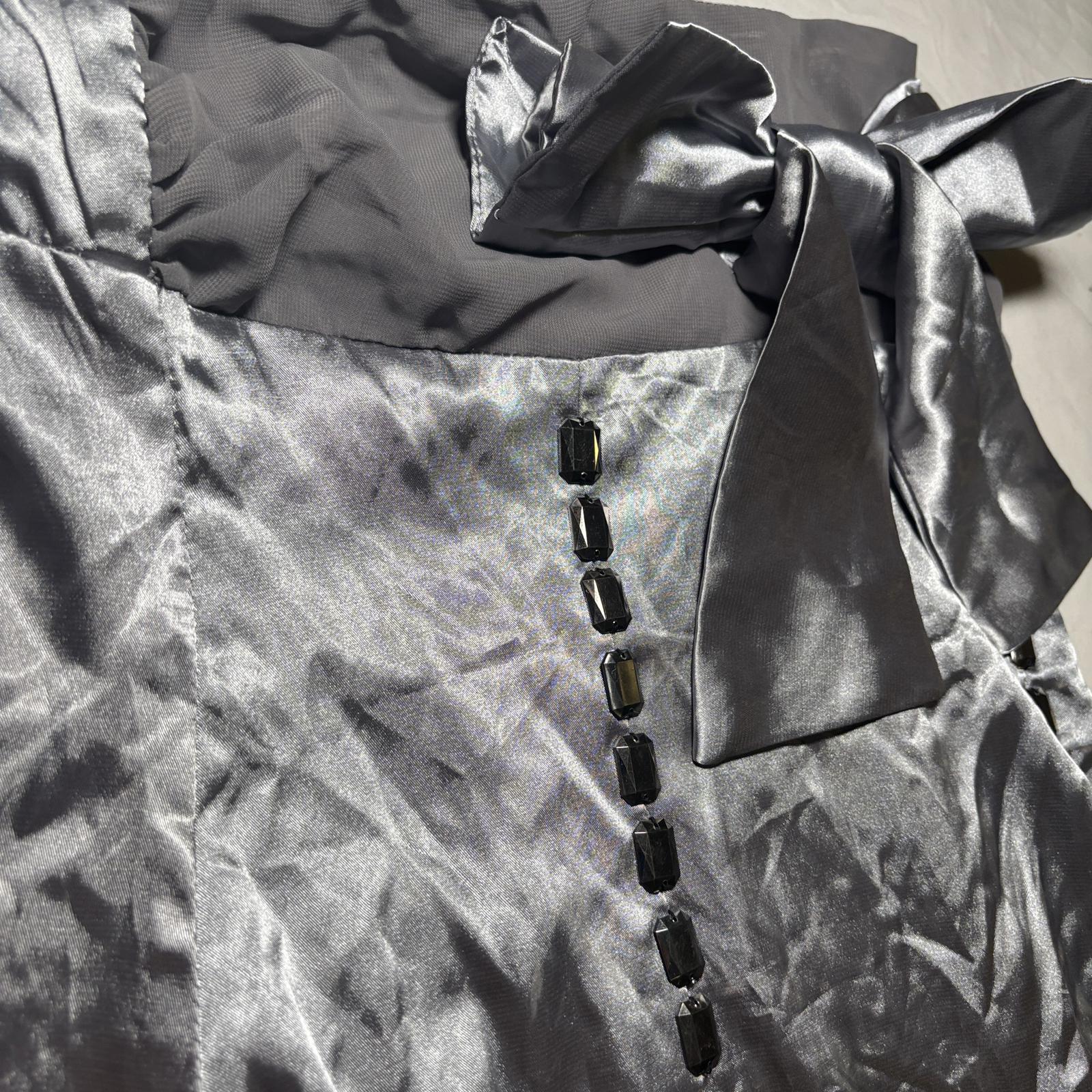 Women's CCT Fashion Silver Satin Bubble Hem Skirt with Ribbon Detail Size M BNWT