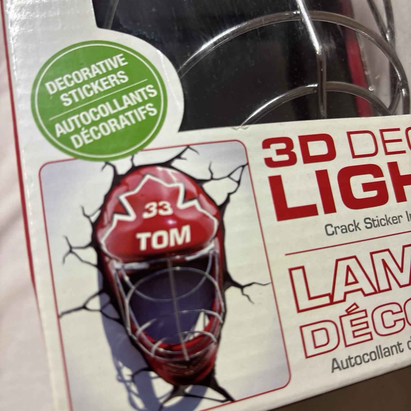 3D Deco Light Team Canada Goalie Mask Glass Night Light NHL RARE French Issue
