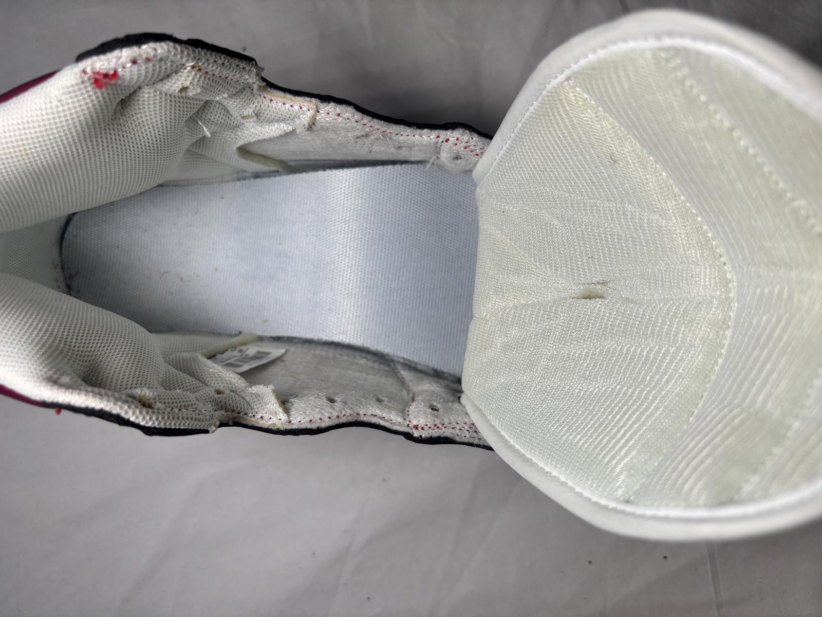 Brisbane Lions Men's Sneakers Size 10 Maroon Yellow Sportswear