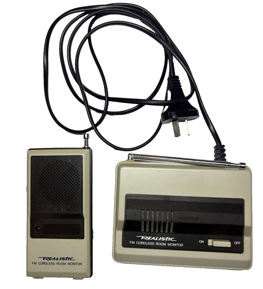 vintage RADIO SHACK Room Monitor Intercom walkie-talkies *120v wall plugs *IOB