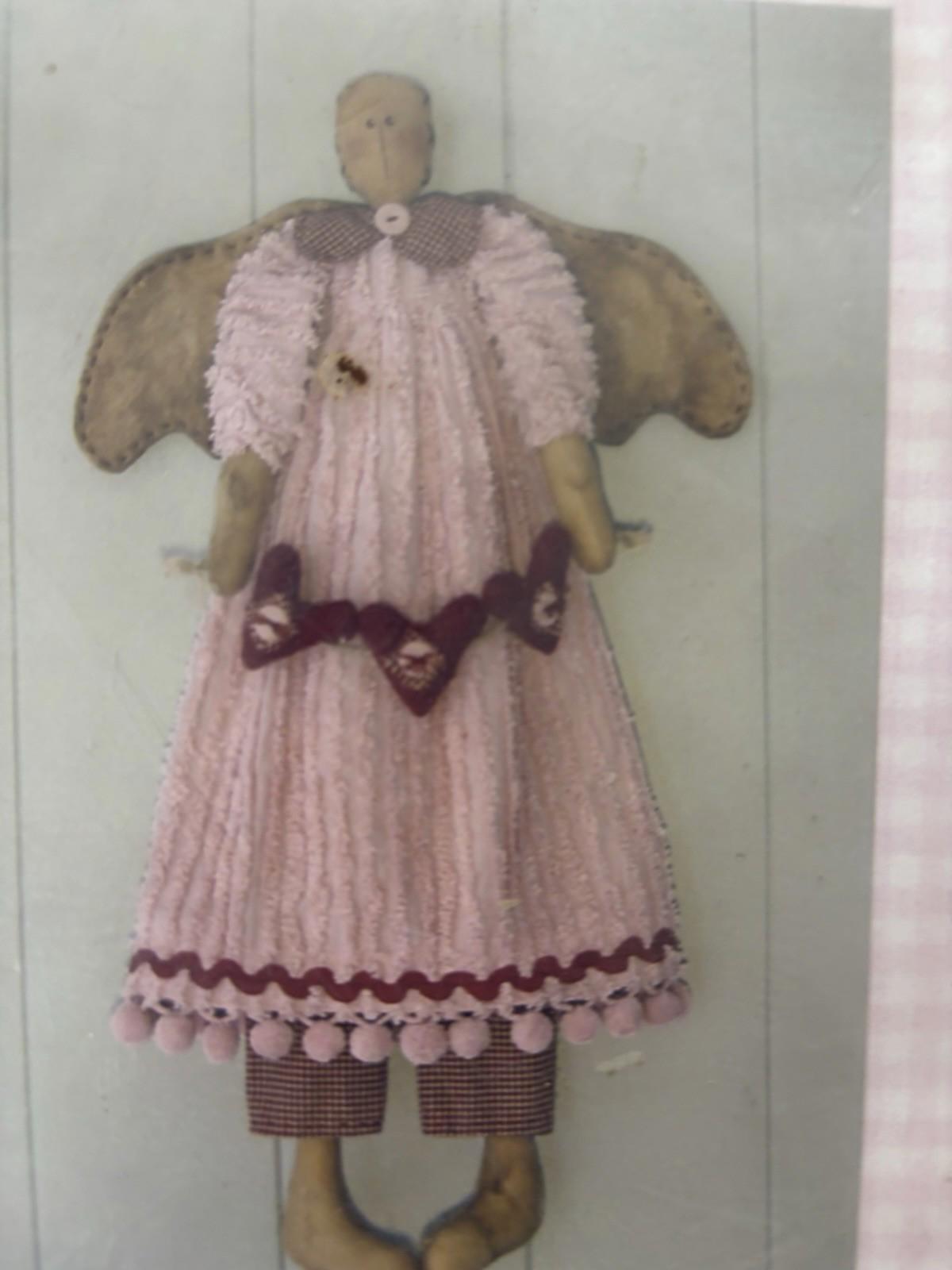 Rosalie Quinlan - Gracie - Patchwork Cottagecore Simple Stitchery Pattern - Come Sell Nearly Anything