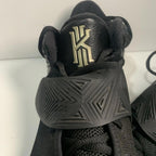 Men's NIKE 'Kyrie Flytrap 3' Sz 9.5 US BBall Black Leather Mesh Gold swoosh. - Come Sell Nearly Anything