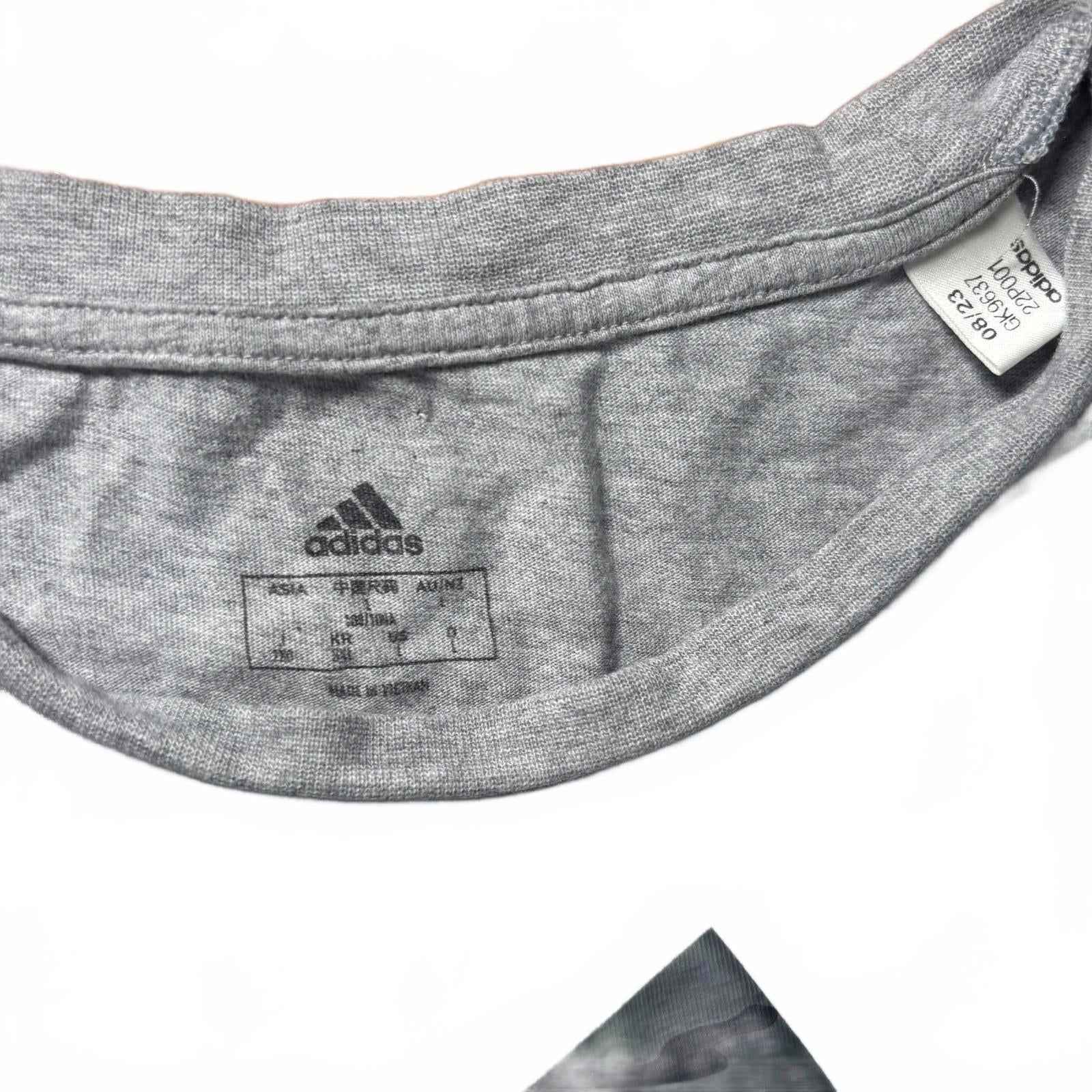 Adidas Men's Gray Logo T-Shirt Size L