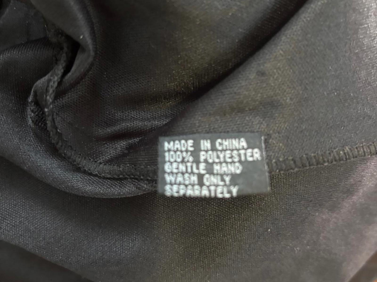 Black Tiered Skirt with Lace Detail, Size XL Fashion Fair Vintage - Come Sell Nearly Anything