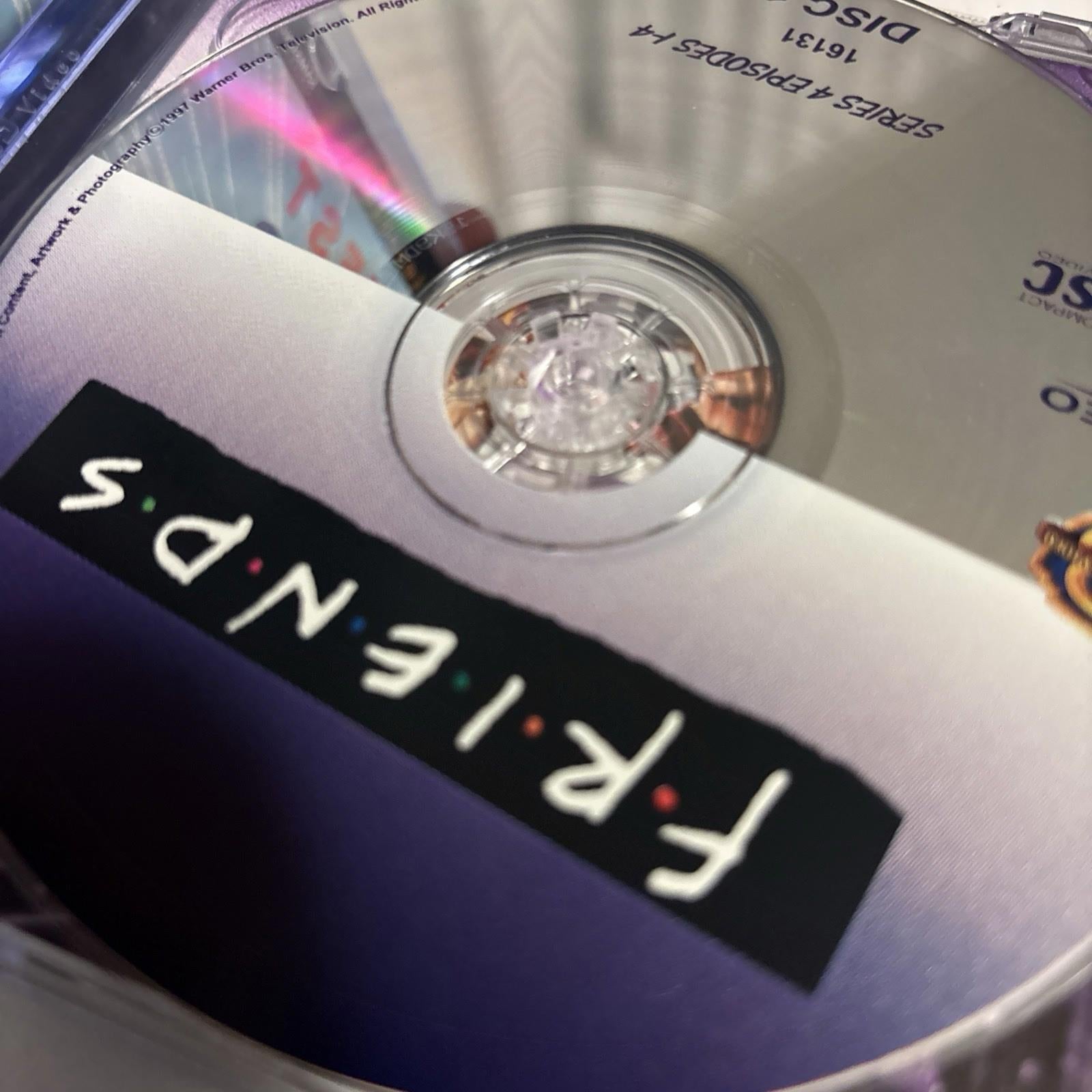 Very Rare 1998 Friends Season 4 Episodes 1-16 Original Video CD 8 VCD Set - Come Sell Nearly Anything