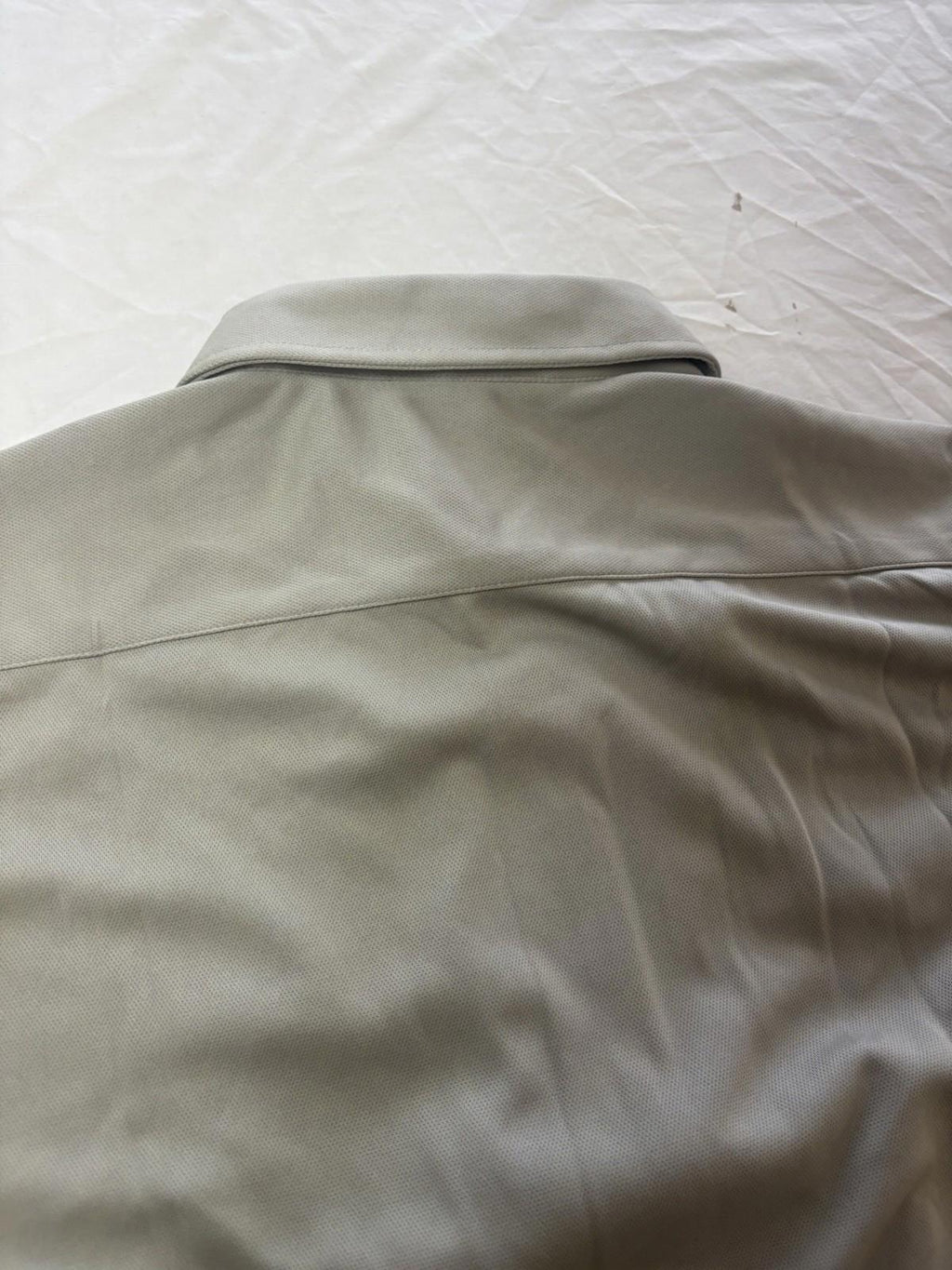 Genuine No Sweat Resistant Shirt Exercise Gym Work & Stay Dry L - Come Sell Nearly Anything