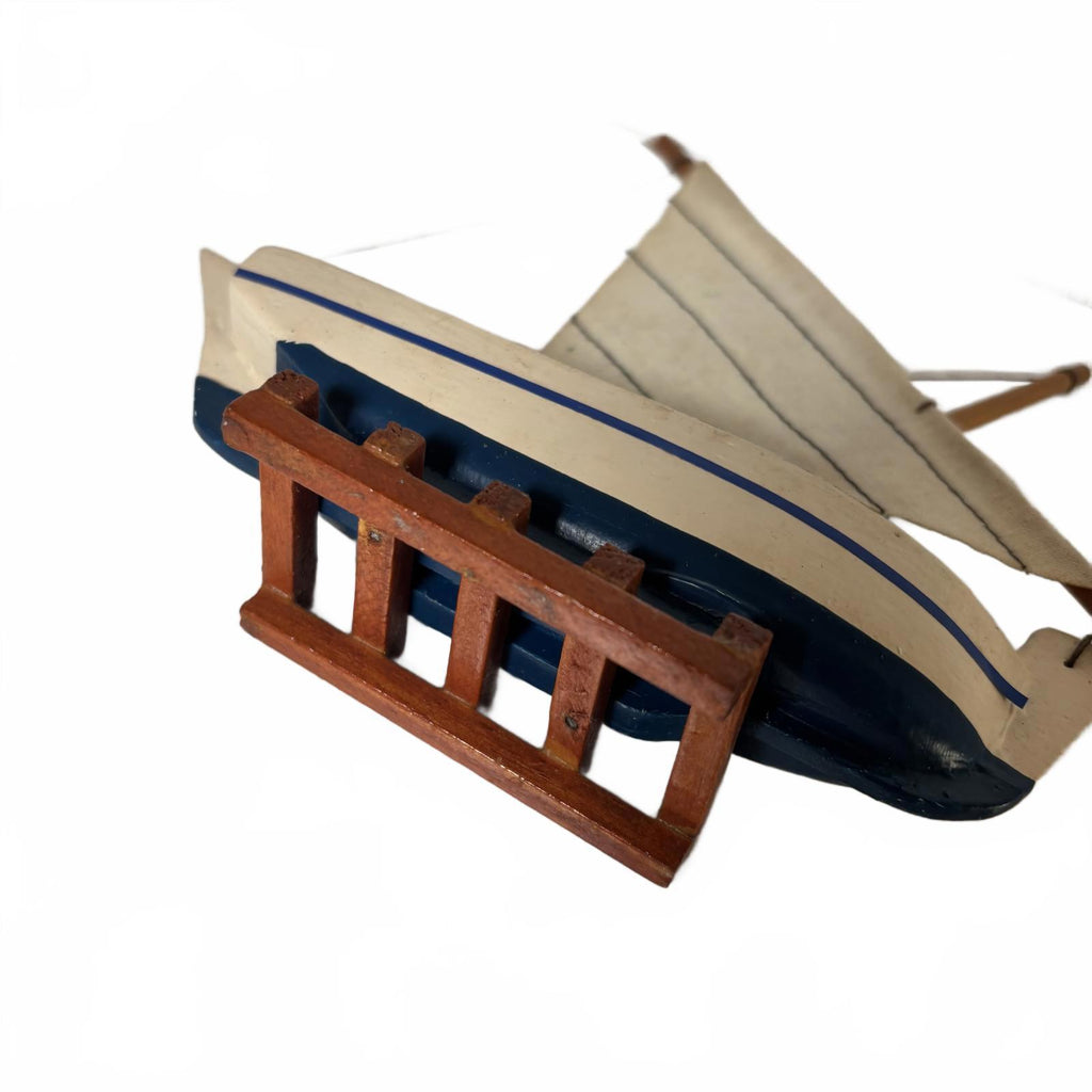 Handmade Wooden Model Boat 19cm x 18cm x 3cm Decorative Sailboat