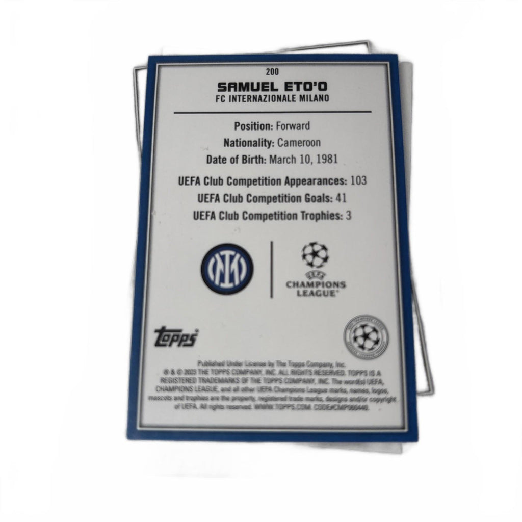 2022-23 Topps UEFA Superstars Samuel Eto'o Common Yellow #200 +  Action Image