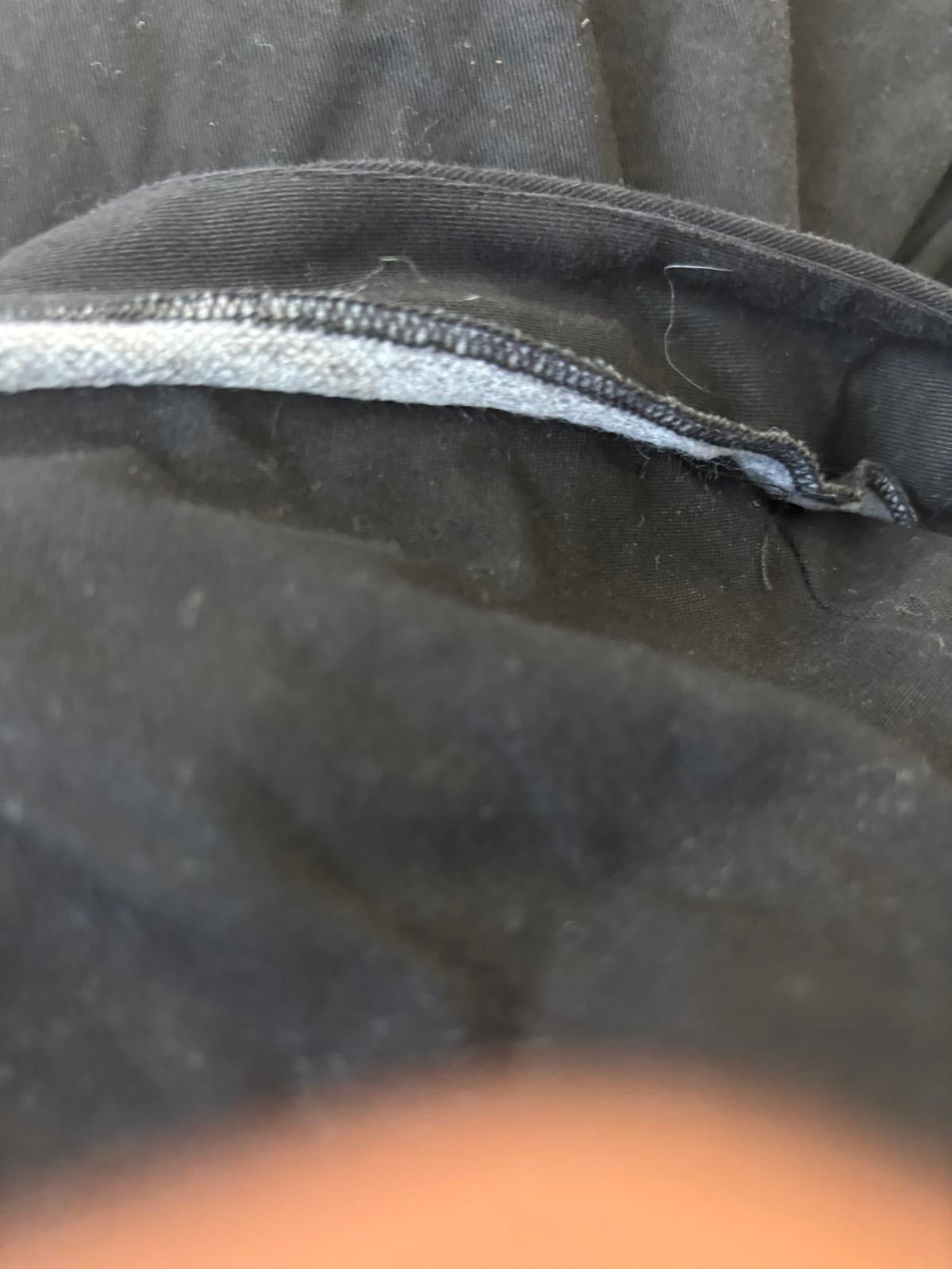 Black Women's Pants with Polka Dot Bow Detail Size 16 - Come Sell Nearly Anything