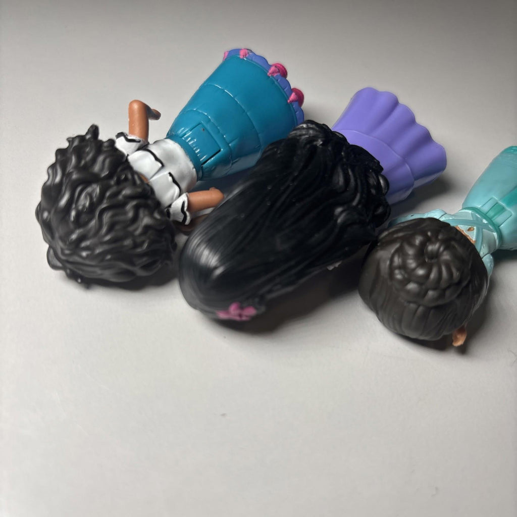 Disney Encanto Mini Figures Mirabel, Isabela, Julieta