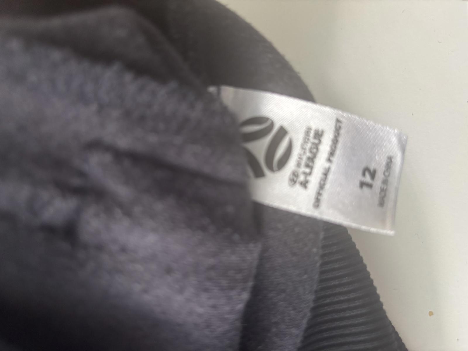 Hyundai A-League Official Kids' Hoodie Size 12