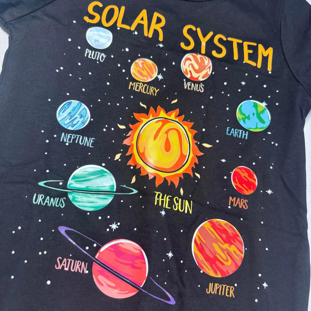 Generic Solar System Graphic Black T-Shirt Medium Kids Science Space Tee