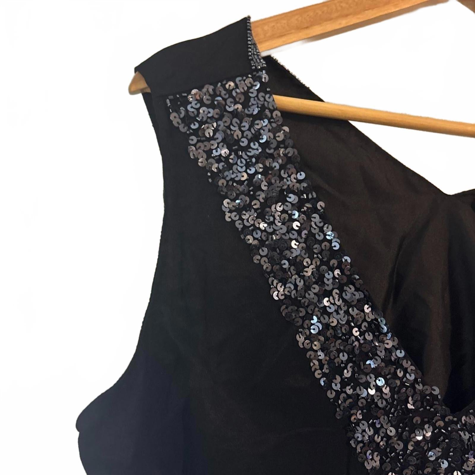 Black Size 14 Retro Noni B sequin top with a touch of glamour - Come Sell Nearly Anything