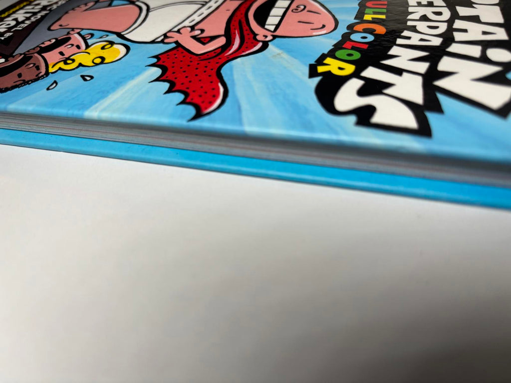 The Adventures of Captain Underpants: Now in Full Color - Dav Pilkey