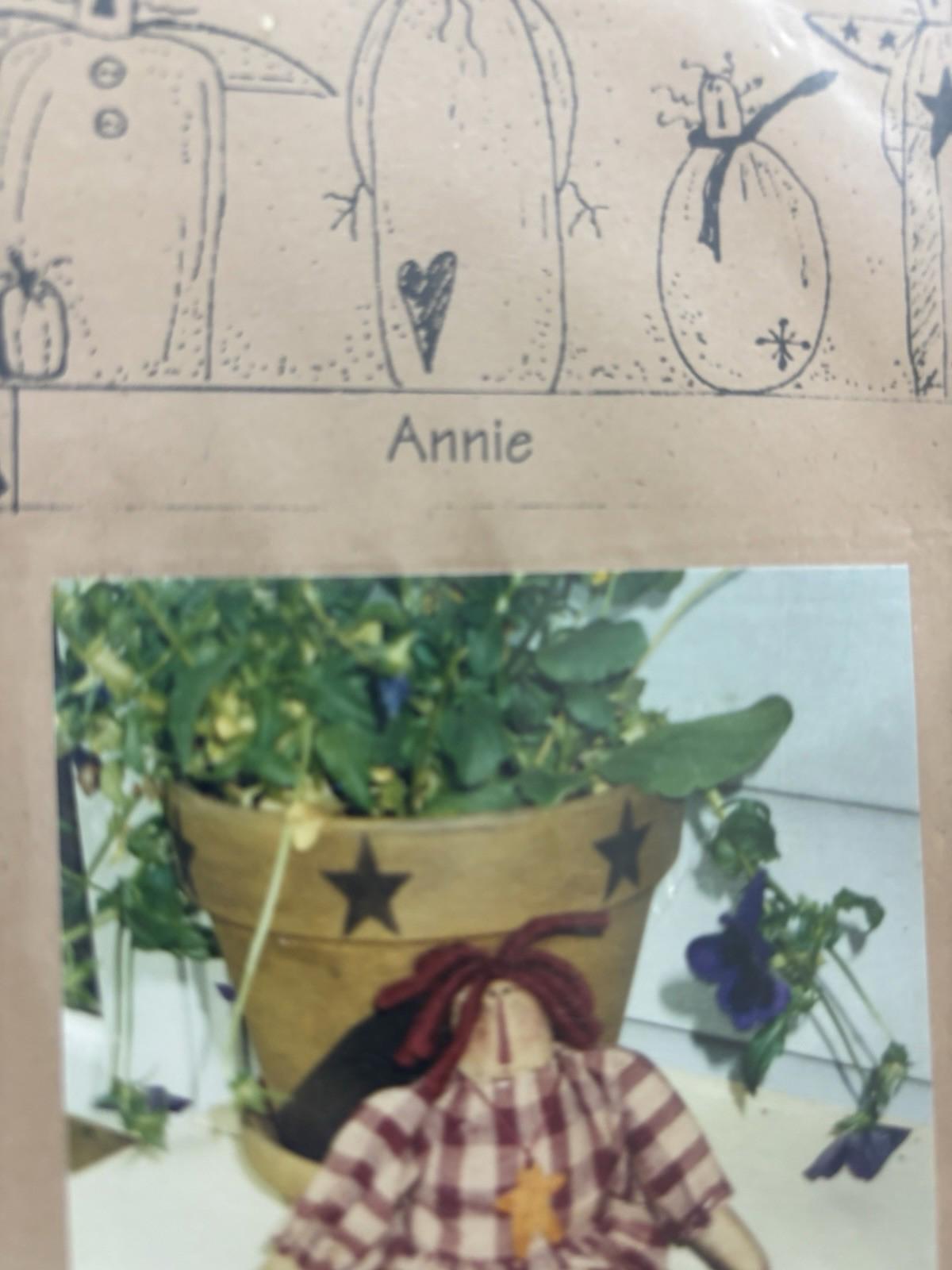 Lizzie Homespun - Annie - Patchwork Cottagecore Simple Stitchery Pattern - Come Sell Nearly Anything