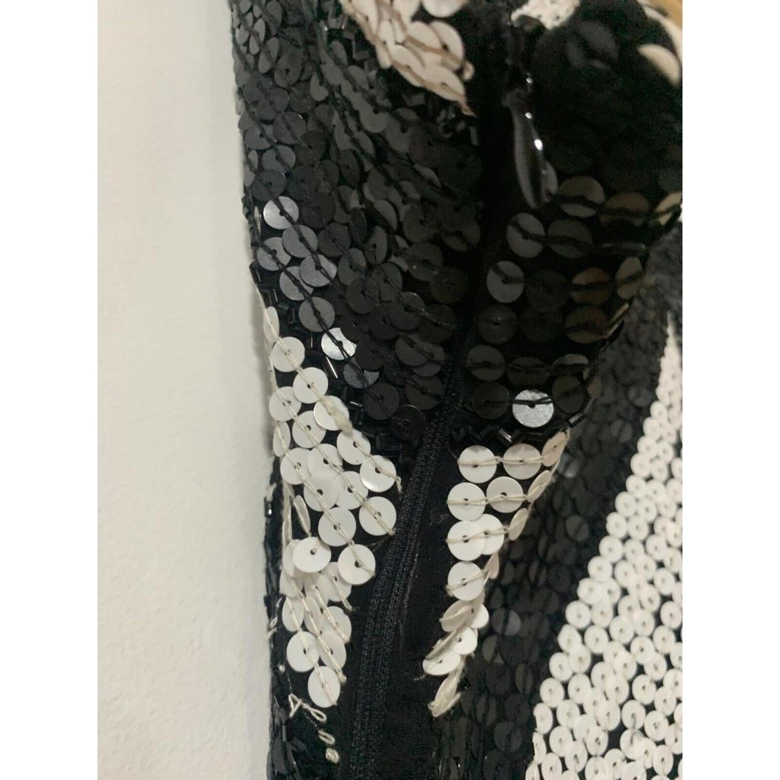 WOMENS Vintage Sz S black & White Sequence BAUHAUS dress Side Zip T2-10 - Come Sell Nearly Anything