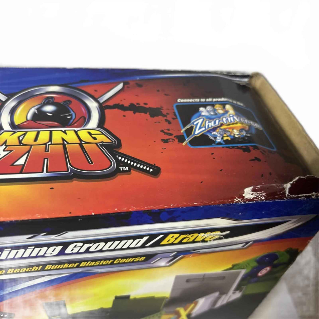 KUNG ZHU PETS SPECIAL FORCES TRAINING GROUND AGES 4+ 2010 SEALED Inside