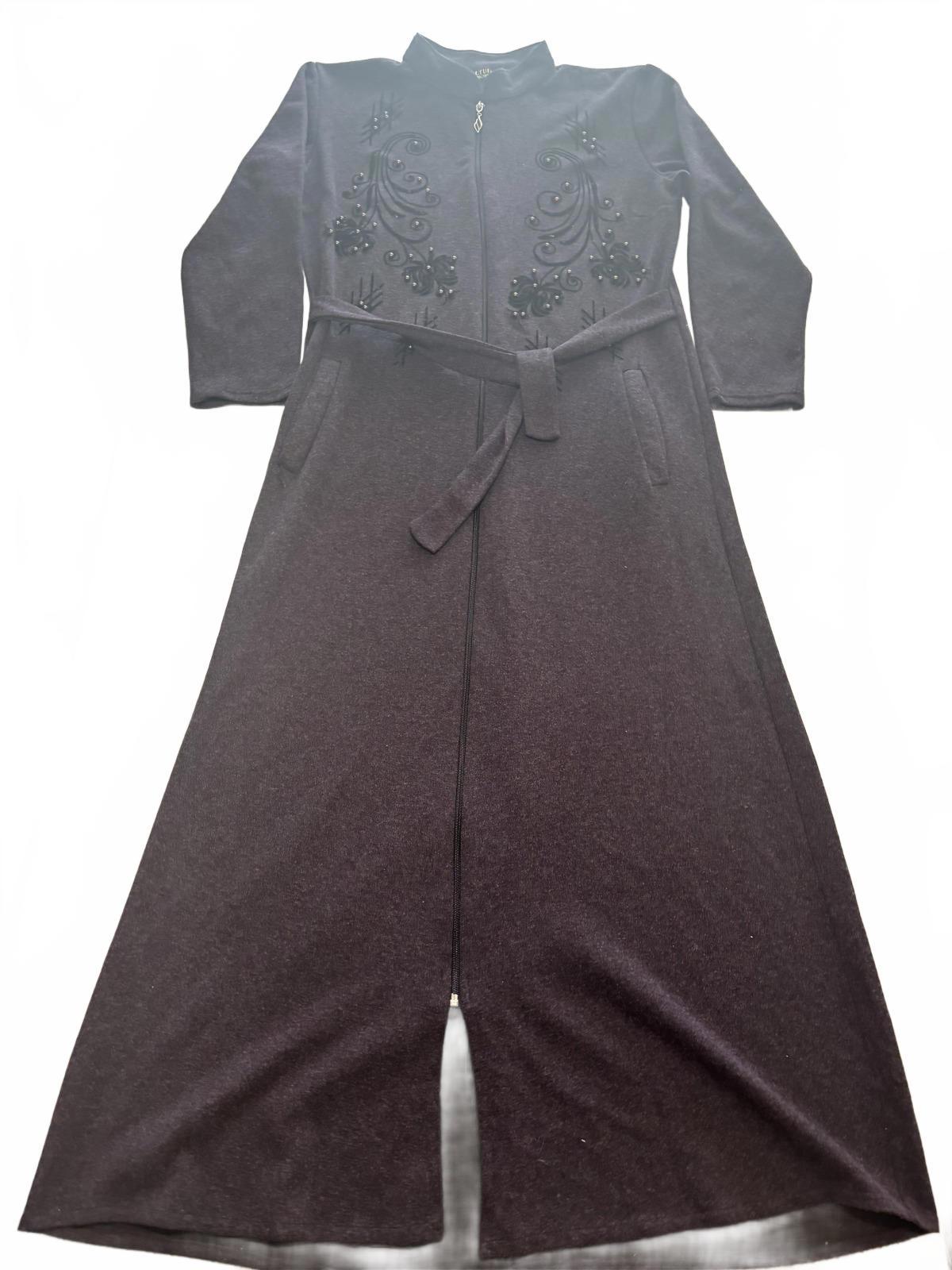 Altuky Women's Long Embroidered Outerwear Coat Size 46 - Come Sell Nearly Anything