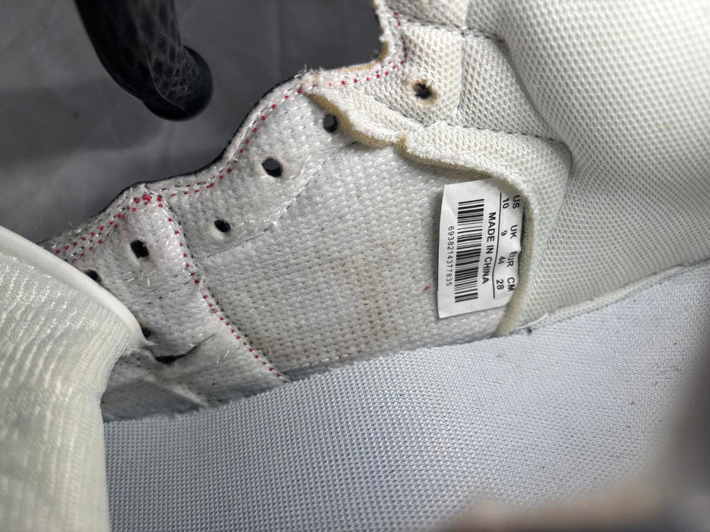 Brisbane Lions Men's Sneakers Size 10 Maroon Yellow Sportswear