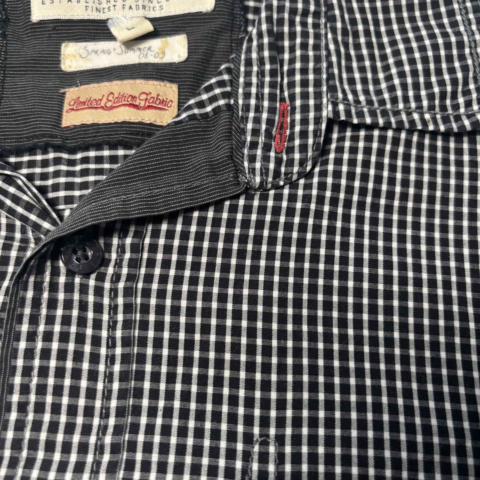 Industrie Clothing Large Men's Checker Short Sleeve Button-Up Shirt