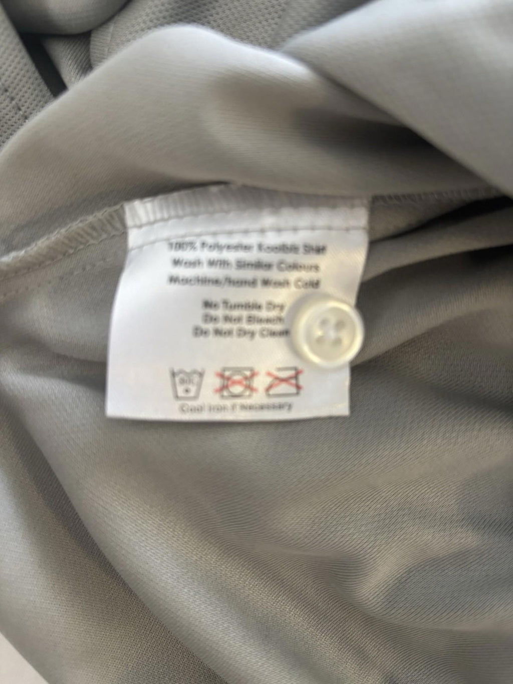 Genuine No Sweat Resistant Shirt Exercise Gym Work & Stay Dry L - Come Sell Nearly Anything