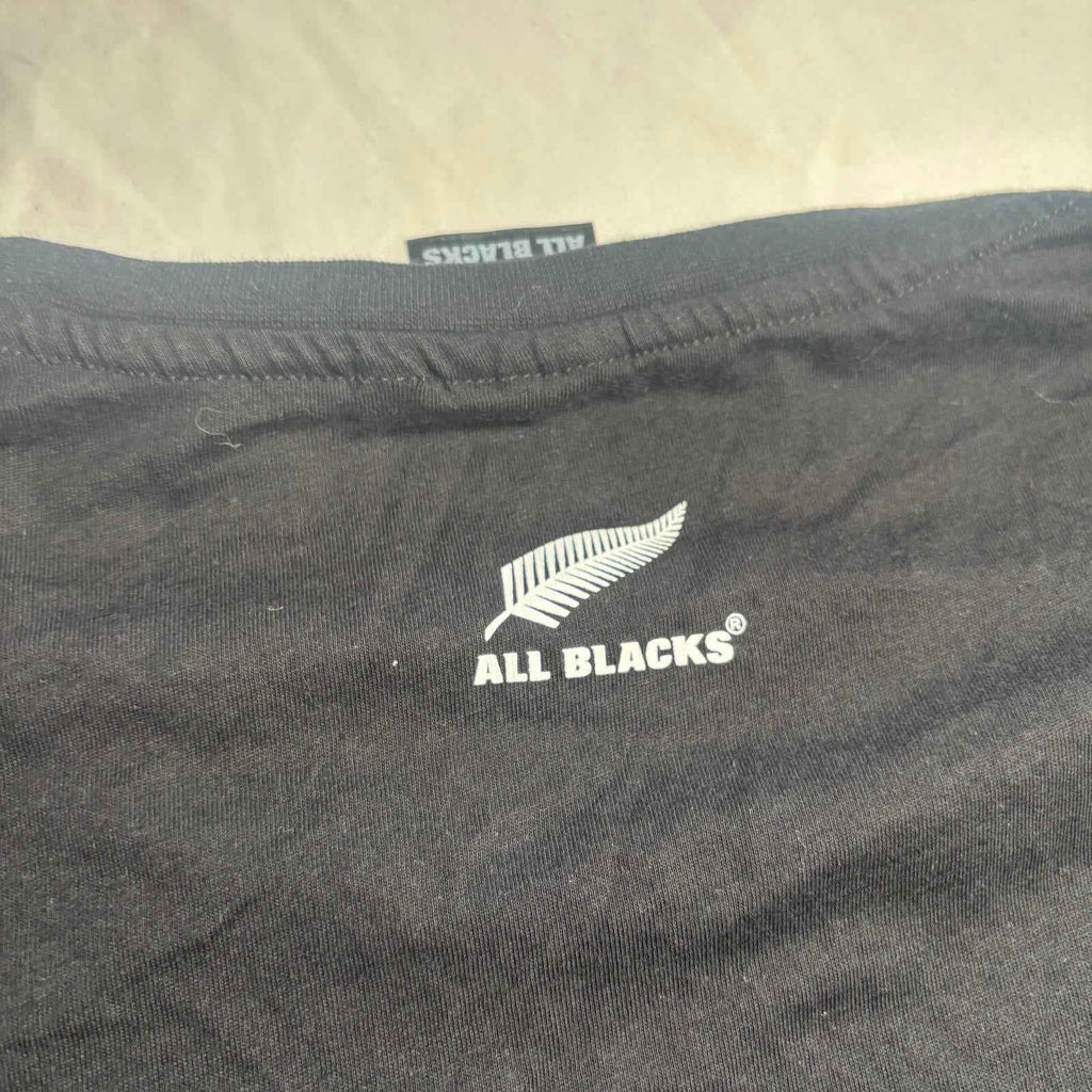 All Blacks Men's 3XL Black Graphic T-Shirt