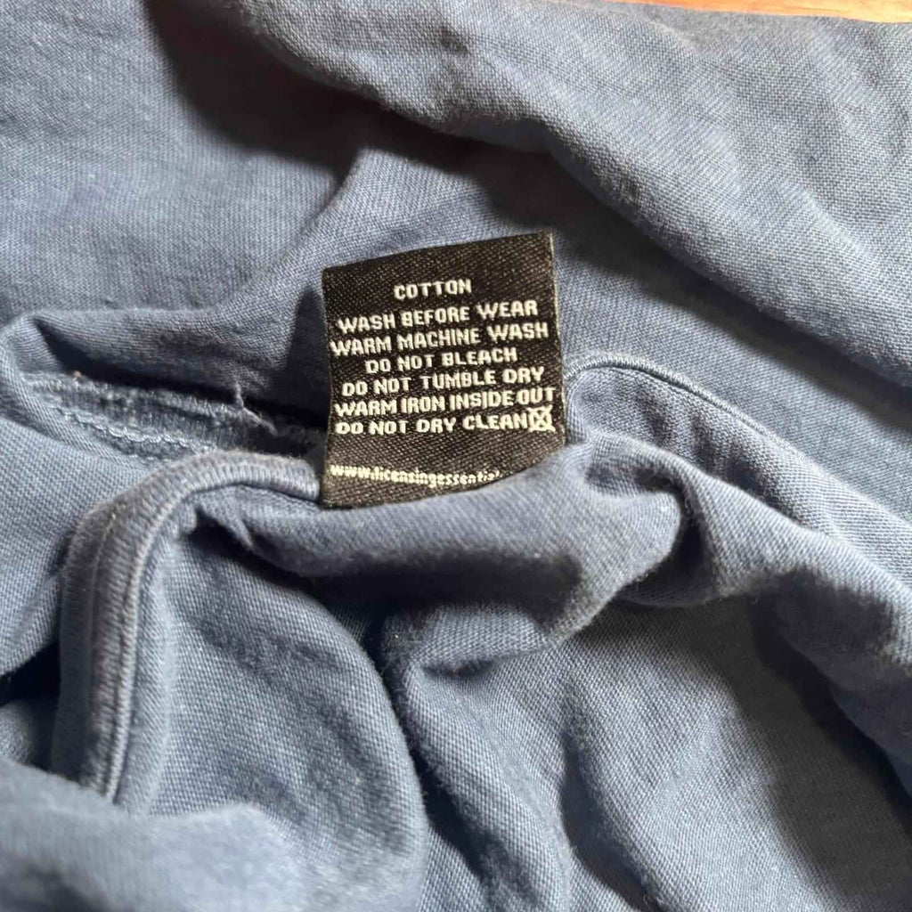 Foo Fighters Men's T-Shirt 2XL Band Tee Vintage Rock Graphic Shirt