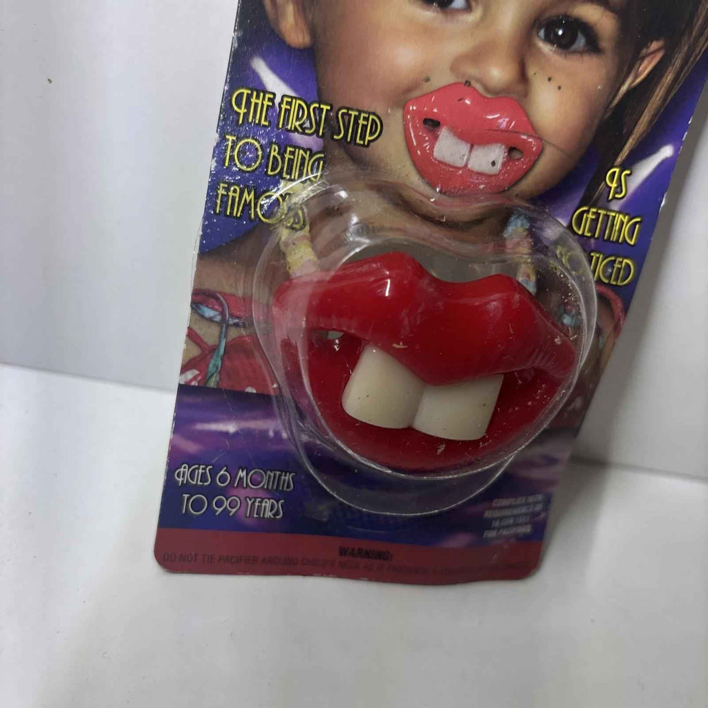 BROADWAY BABIES  NOVELTY CHILDS FUNNY PACIFIER unique baby SILICONE PACIFERS NEW