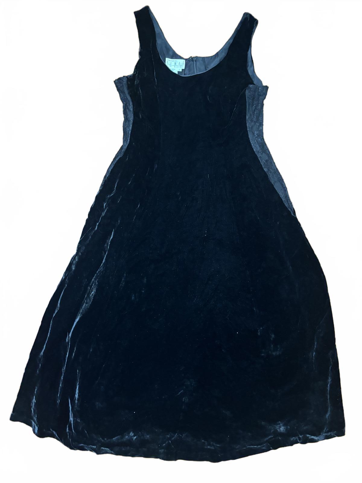 Kenar Black Velvet Women's Evening Dress Size 6 Vintage #VelvetDress  #Kenar - Come Sell Nearly Anything