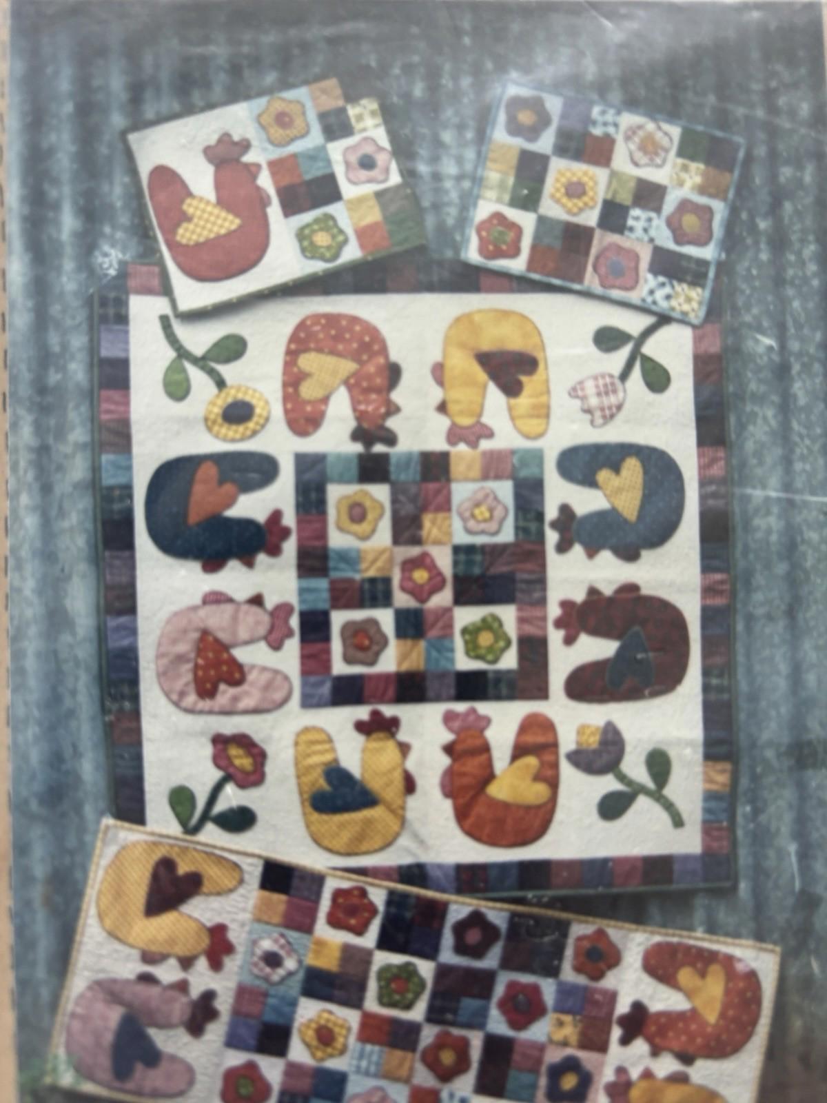 The Chook Shed - Chooks in Clover Patchwork Wall Hanger Sew Stitch Vintage Craft - Come Sell Nearly Anything