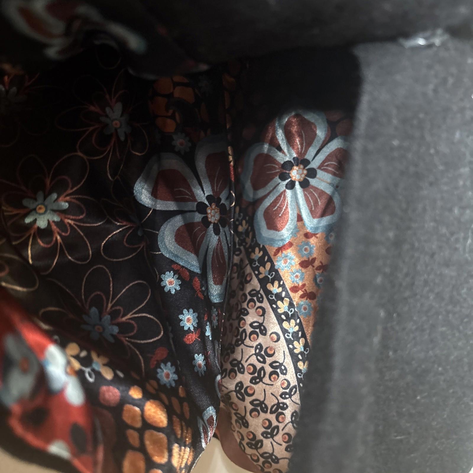 ANNE LEWIS Wool Jacket, fully lined, black Coloured trim. Size 16 - Come Sell Nearly Anything