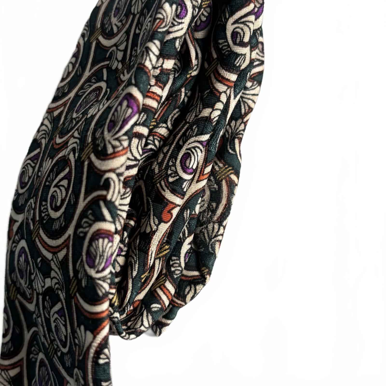 John & Lois Men's Tie with Ornate Pattern