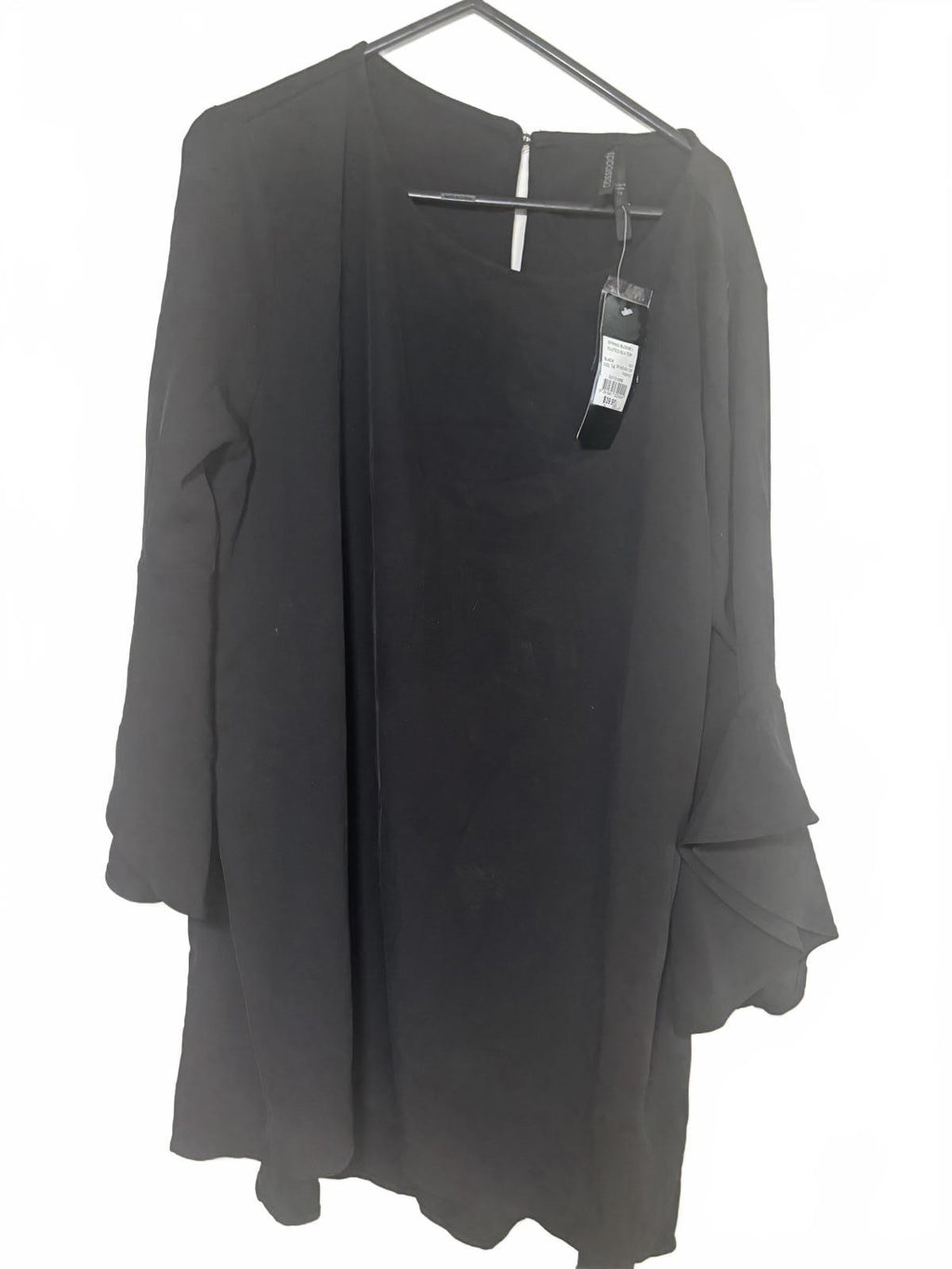 Spring Bloom Fluted Sleeve Black Top Size 14 BNWT - Come Sell Nearly Anything