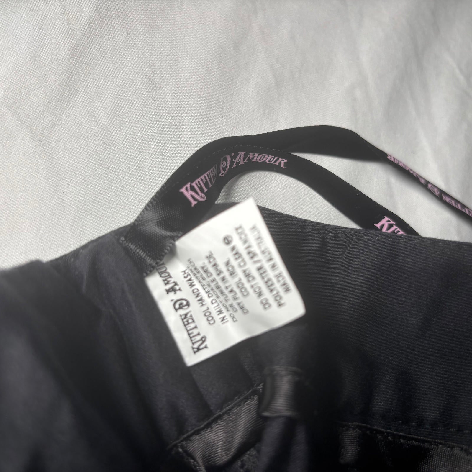 Kitten D'Amour Women's Black Skirt Size 16 Elegant Ruffle Detail - Come Sell Nearly Anything