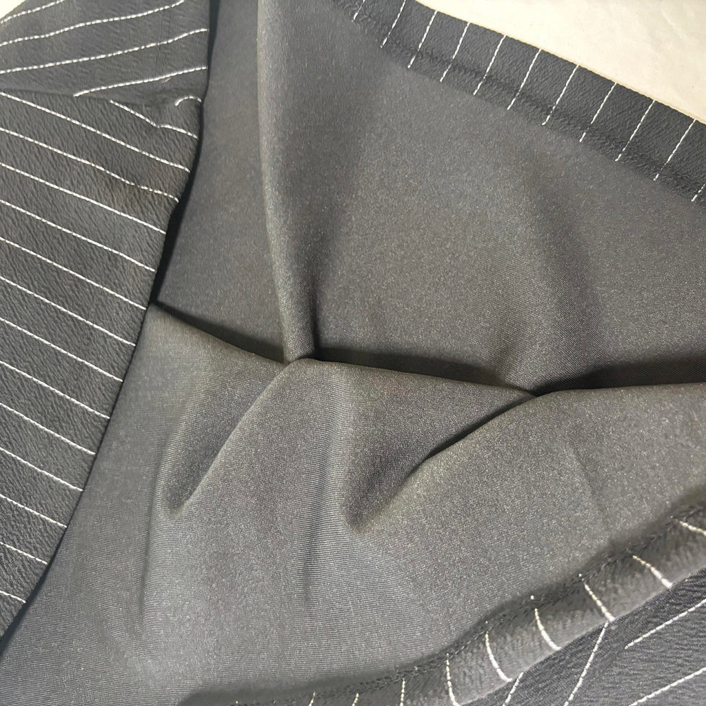 Elegant Black Pinstripe Long Sleeve Dress with White Collar and Belt - Size 40 - Come Sell Nearly Anything