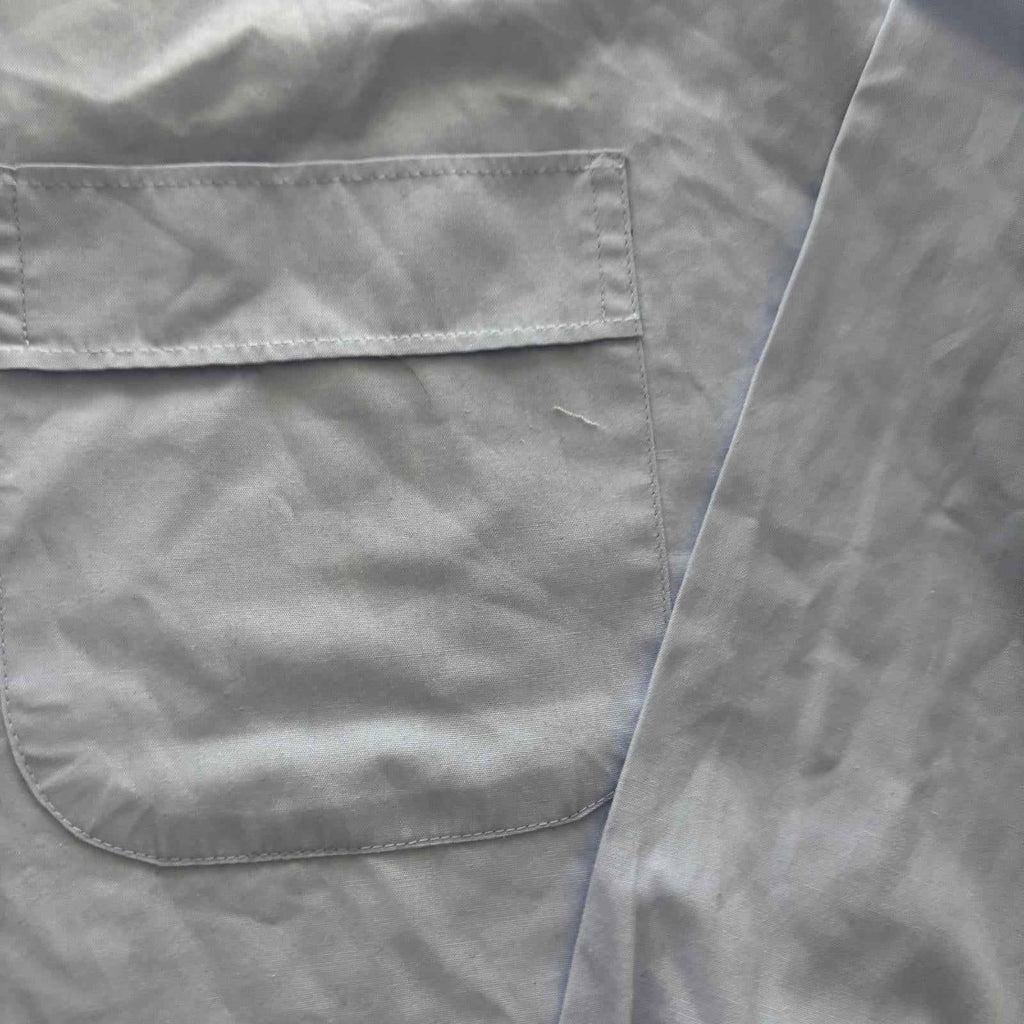 Van Heusen Classic Fit Men's Dress Shirt Size 42 Light Blue