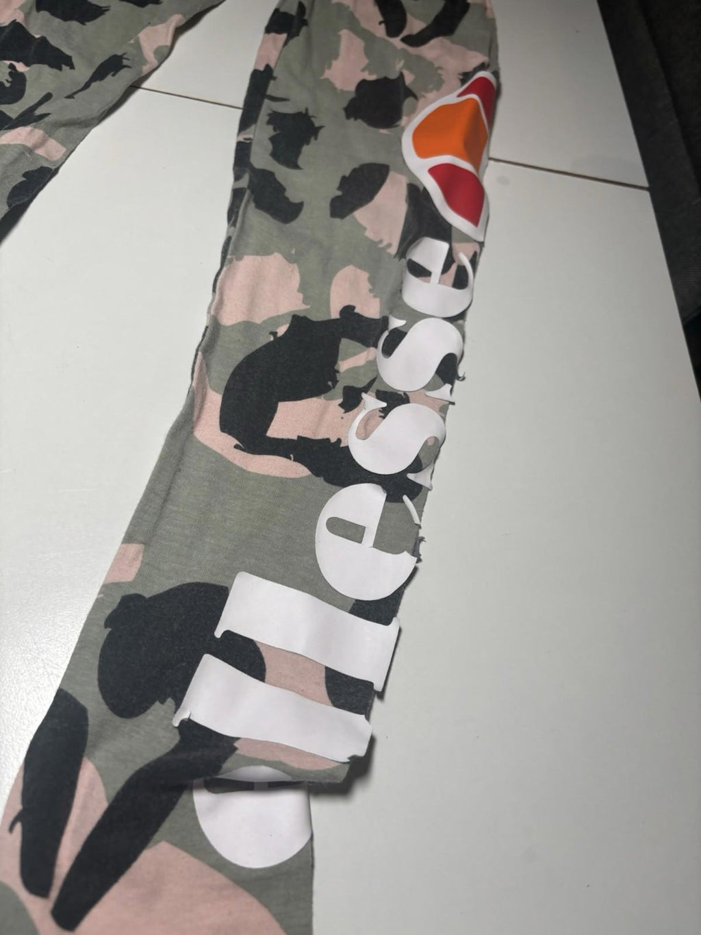 Ellesse Women's Jog Pants - Camo Big Old Logo Multicoloured- Size UK 8 US 4 E36 - Come Sell Nearly Anything