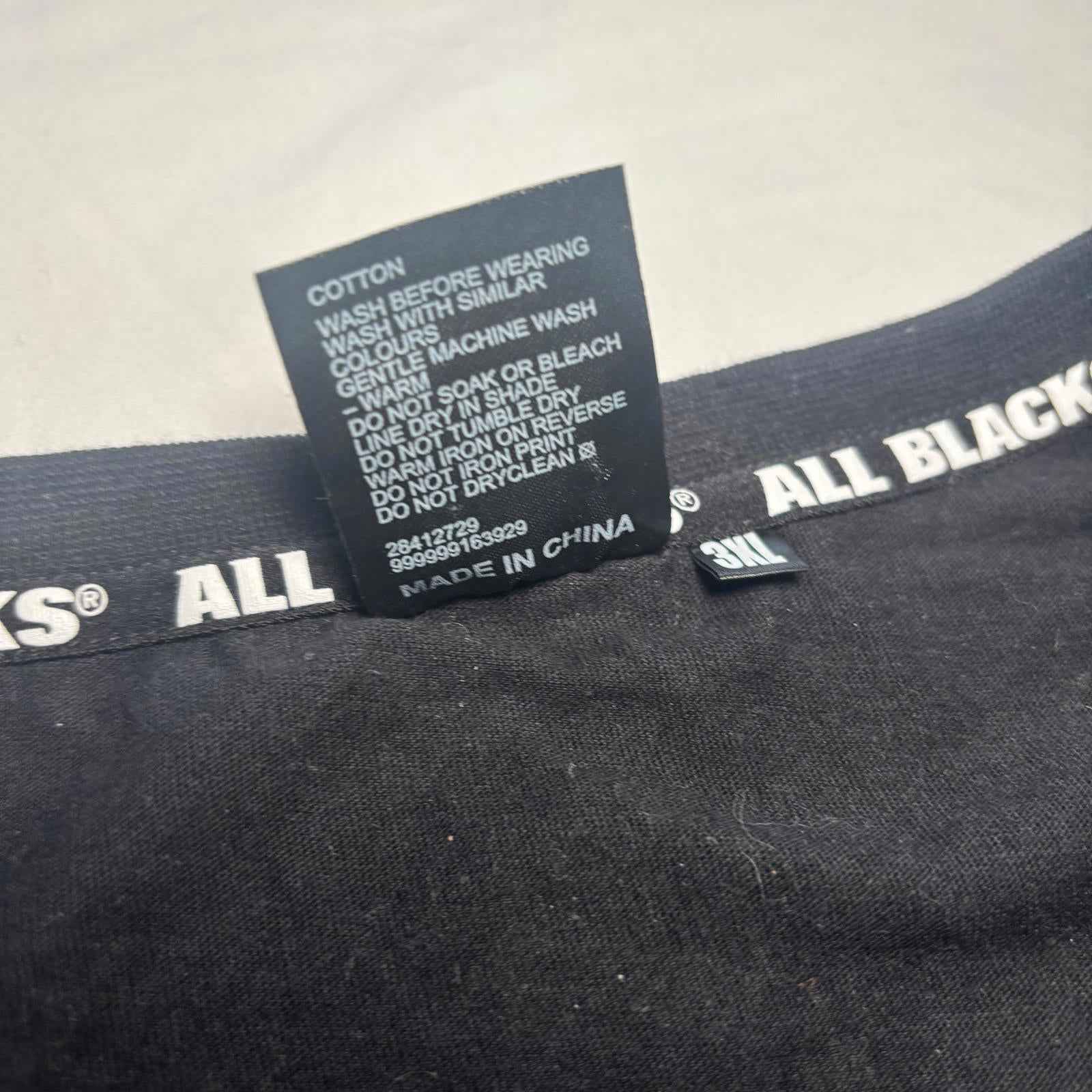 All Blacks Men's 3XL Black Graphic T-Shirt