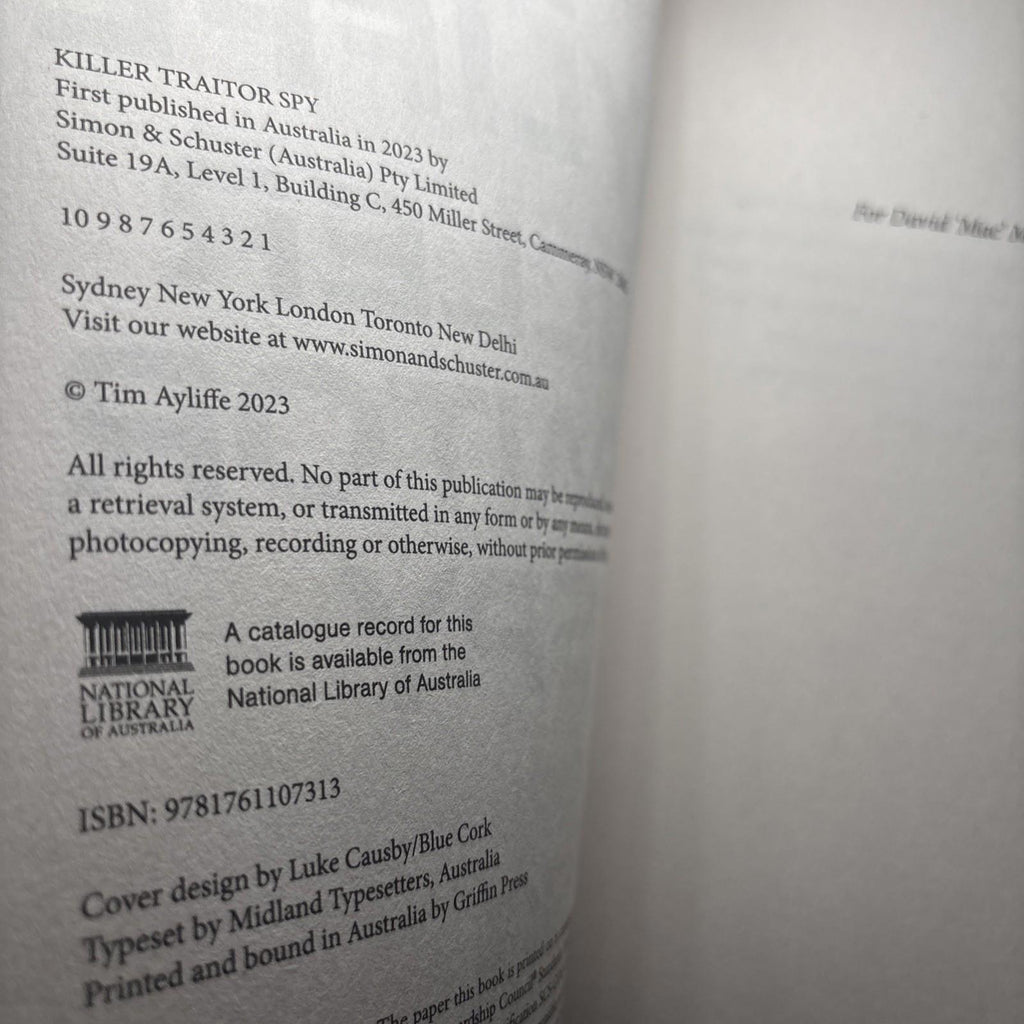 Killer Traitor Spy by Tim Ayliffe - Thriller Crime - Large Paperback Book - Come Sell Nearly Anything