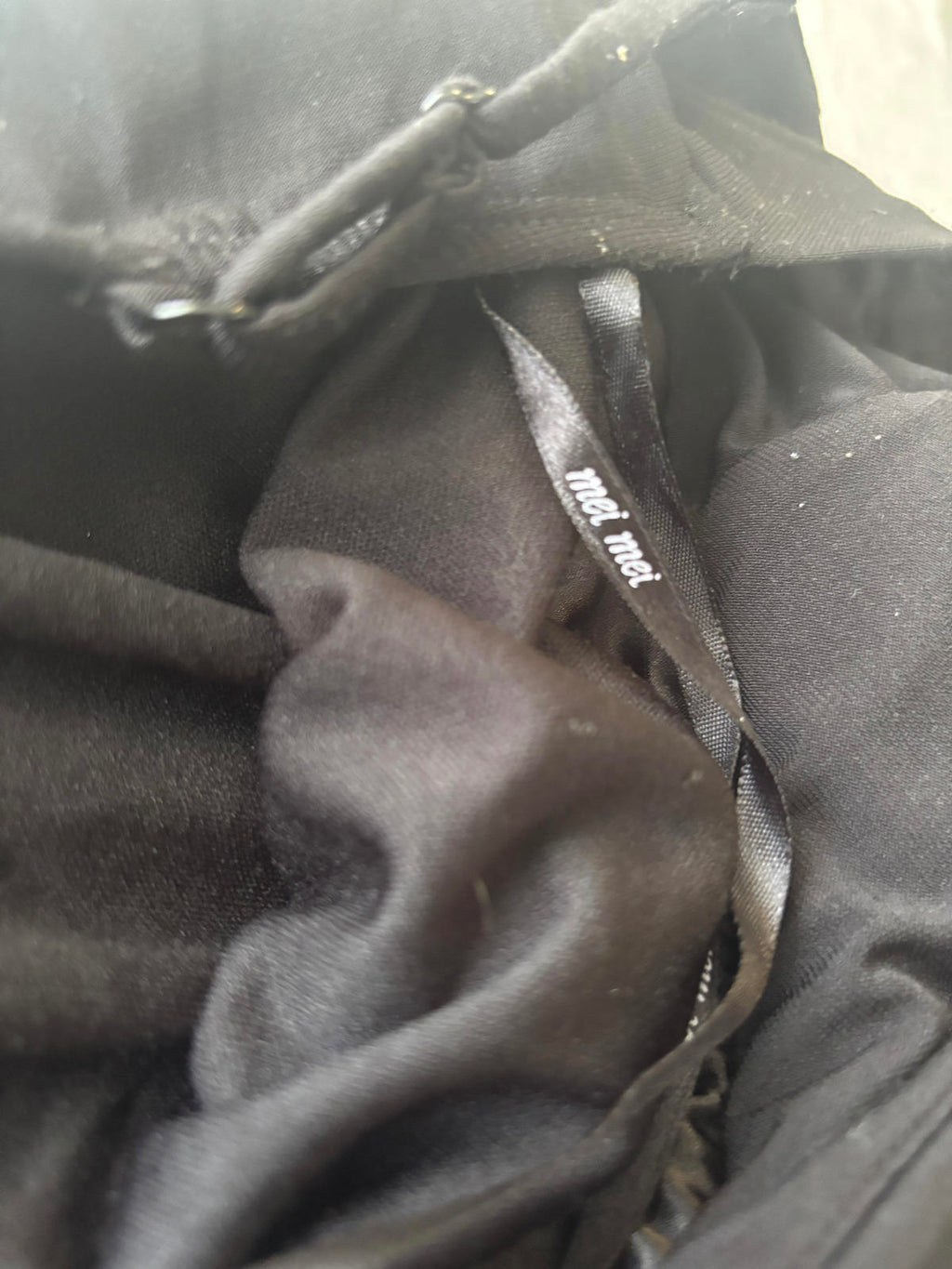 Mei Mei Black Evening Dress Size Medium - Come Sell Nearly Anything