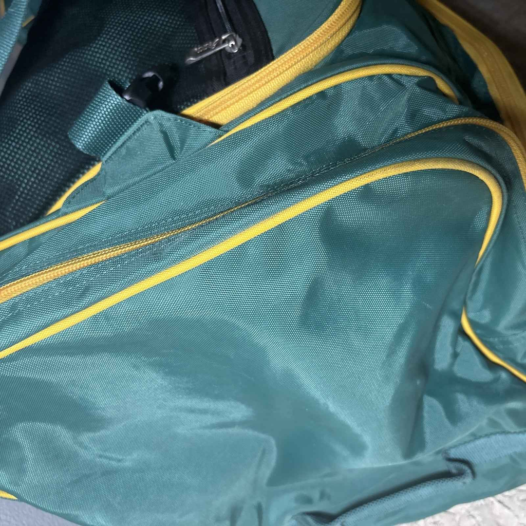 Rare Vintage 1990s ? Australia Volleyball  Team Asics Sports Duffel
