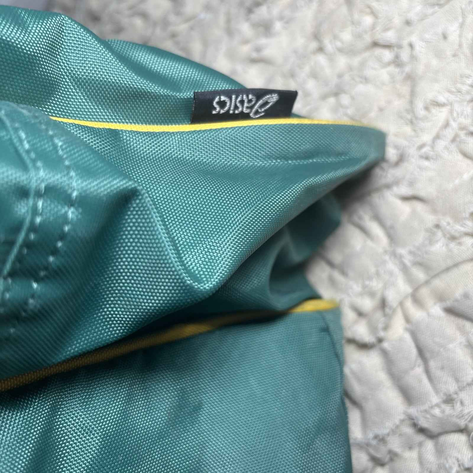 Rare Vintage 1990s ? Australia Volleyball  Team Asics Sports Duffel