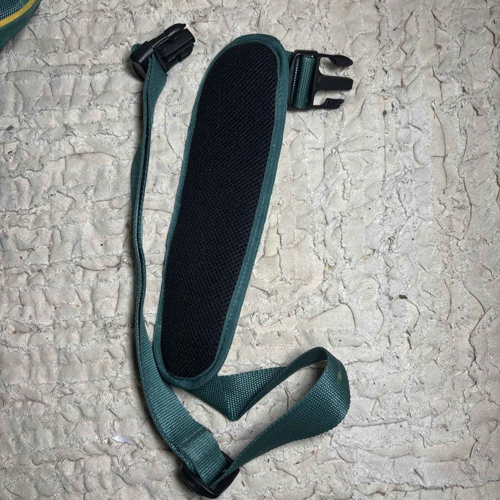 Rare Vintage 1990s ? Australia Volleyball  Team Asics Sports Duffel