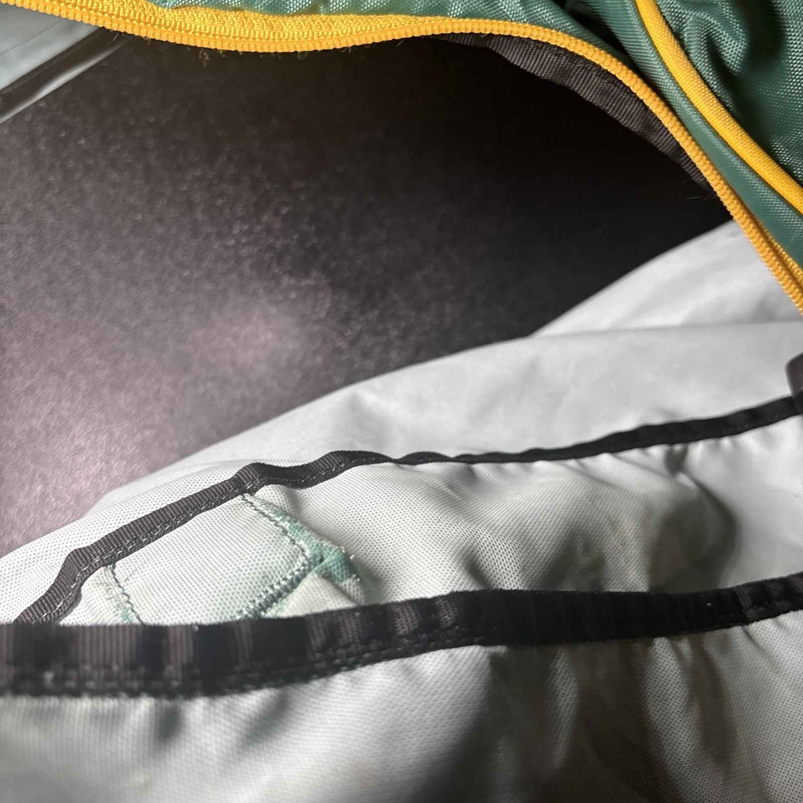 Rare Vintage 1990s ? Australia Volleyball  Team Asics Sports Duffel