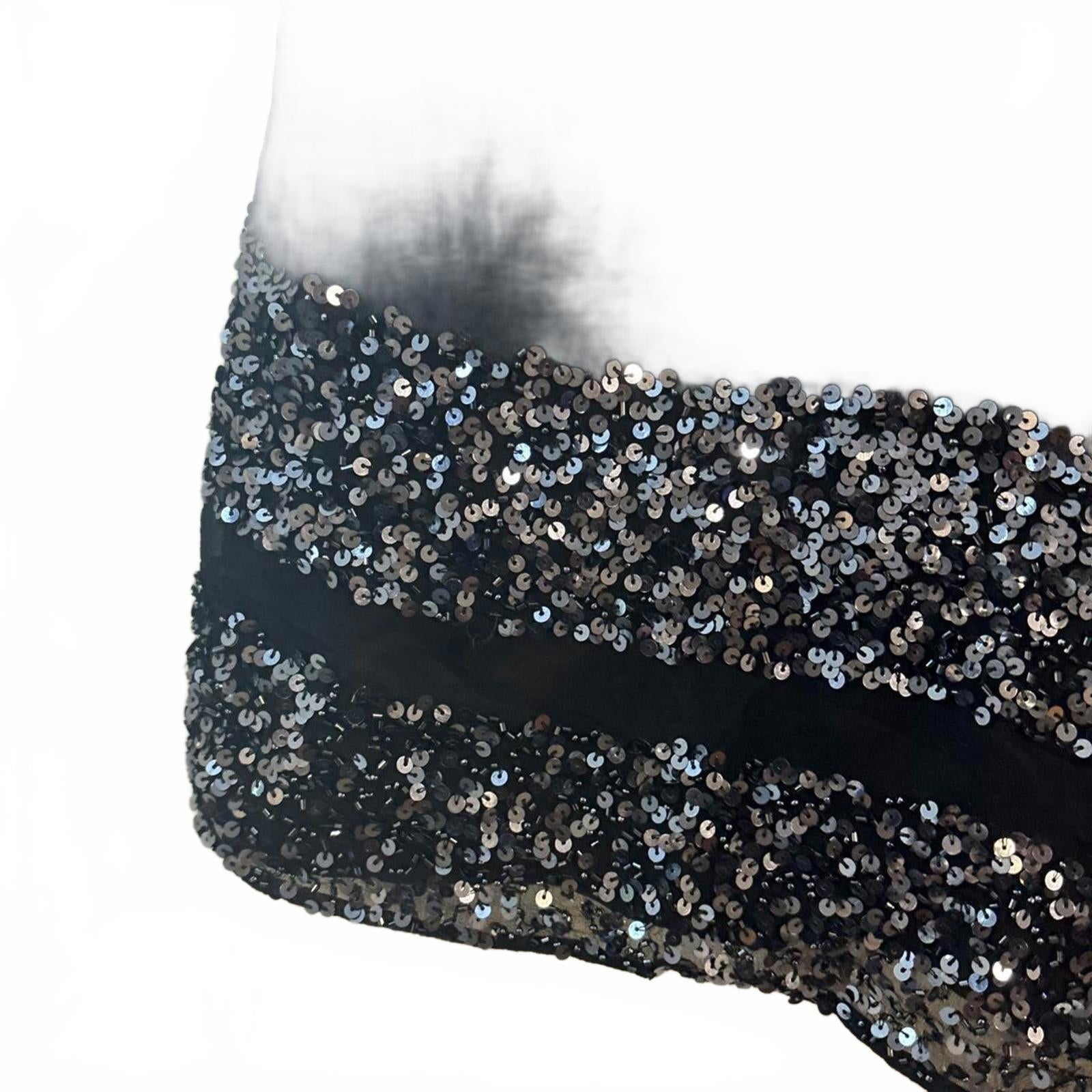 Black Size 14 Retro Noni B sequin top with a touch of glamour - Come Sell Nearly Anything