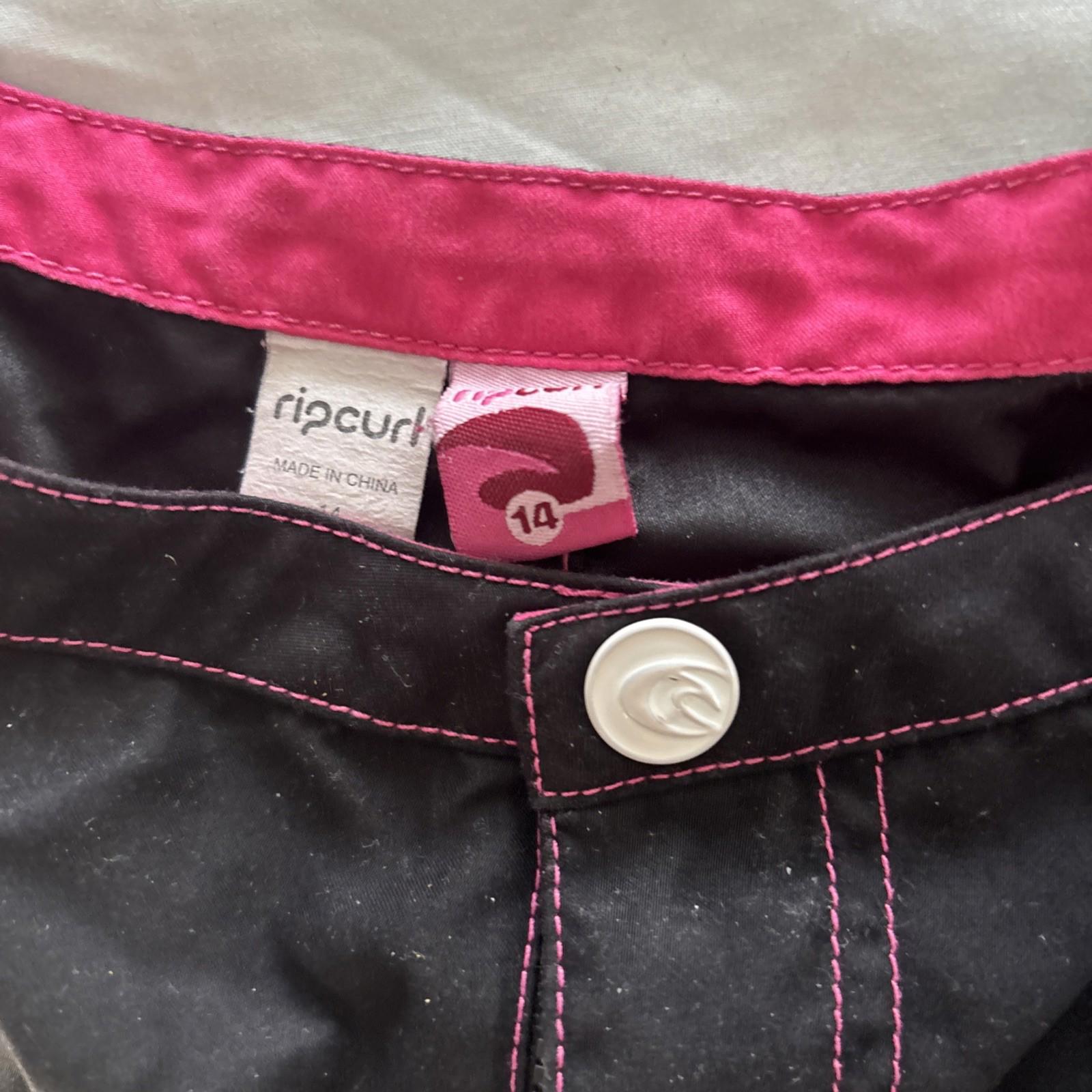 Ripcurl Shorts Women 14 Black (Pink Stitching) Low Rise Board shorts