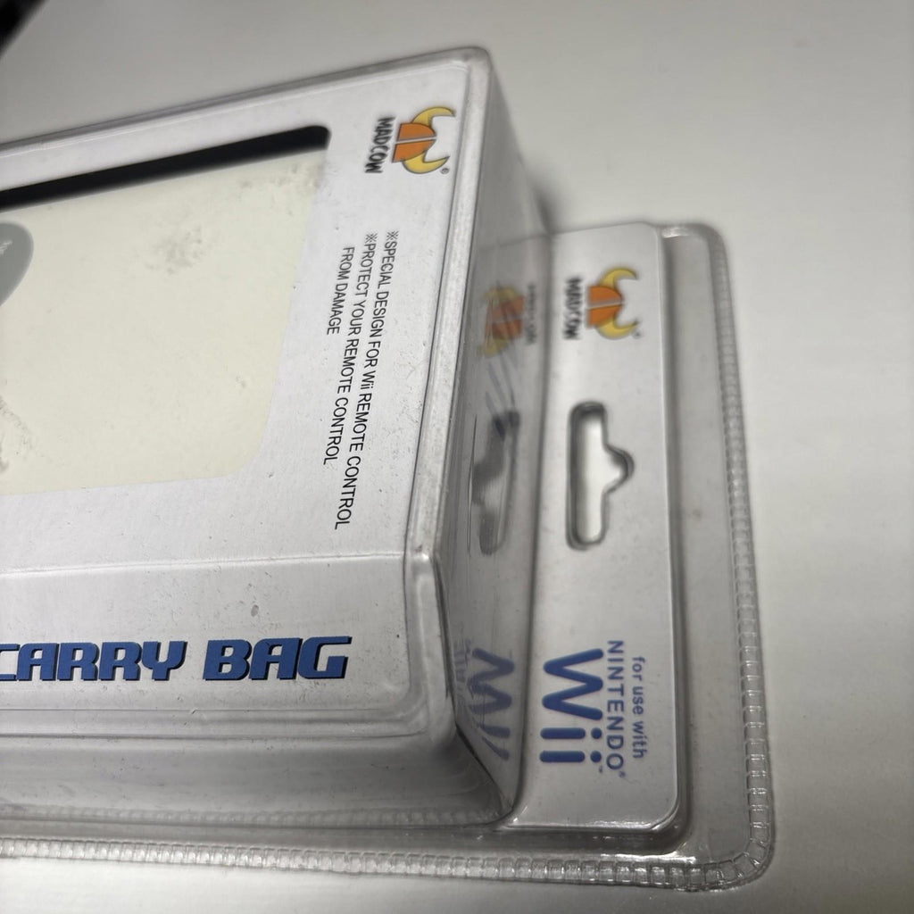 Brand New and Sealed Nintendo Wii Remote Control Carry Bag Madcow