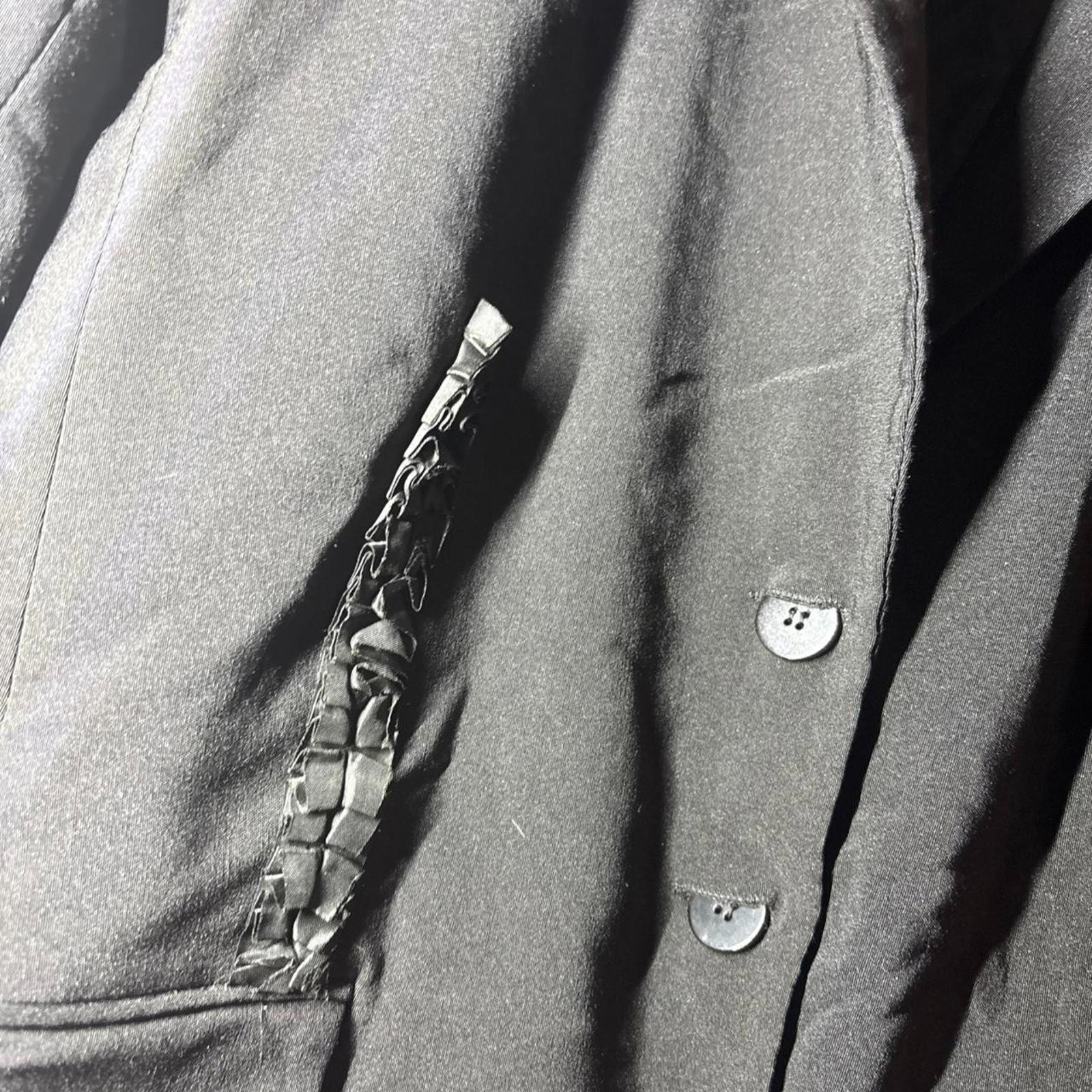 Vintage table 8 Black Size 16 Jackey / Blazer with trim back / shoulders - Come Sell Nearly Anything