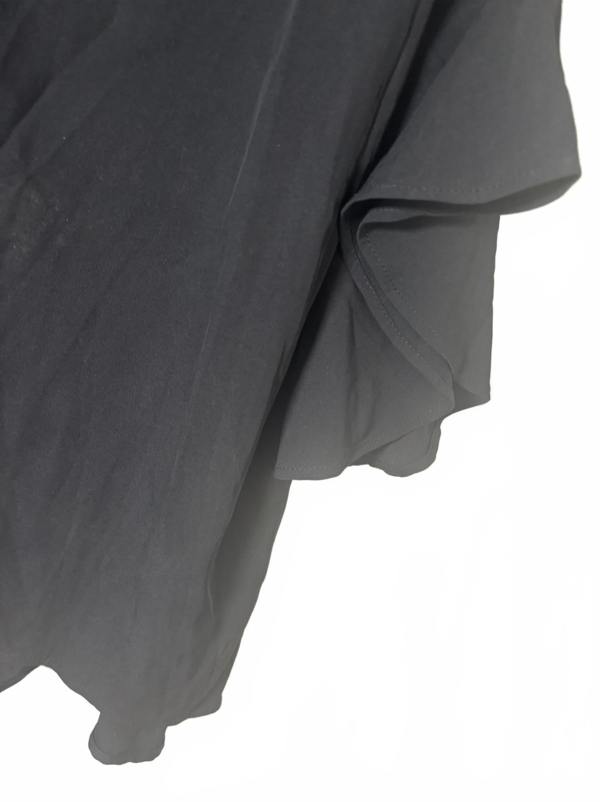 Spring Bloom Fluted Sleeve Black Top Size 14 BNWT - Come Sell Nearly Anything